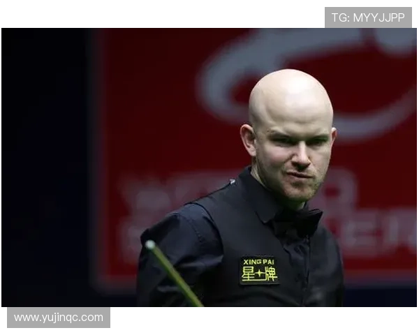 罗比威廉姆斯世界杯抽签现场模仿帕尔默庆祝引热议